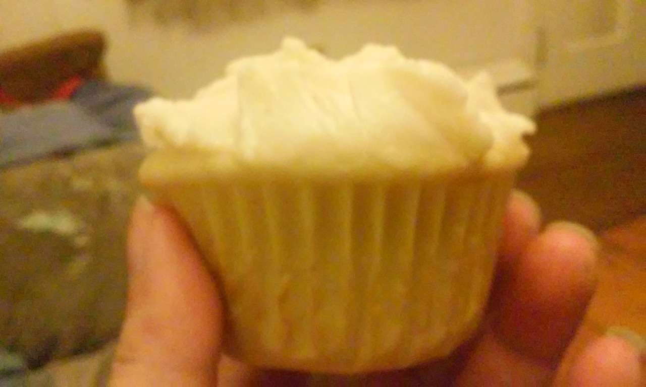 Vanilla Cupcakes with Vanilla-Hazelnut Frosting